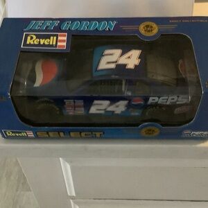 Revell Jeff Gordon Diecast Car - Blue